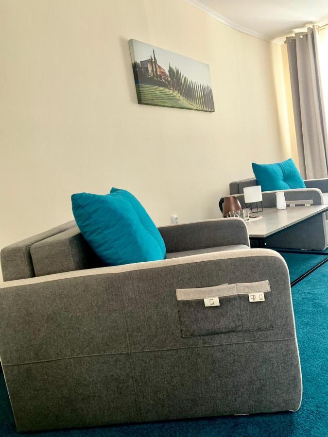 Downtown Studio Apartment Targu Mures Exterior photo